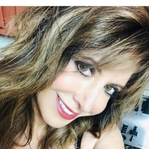 Meet your Posher, Jeannie